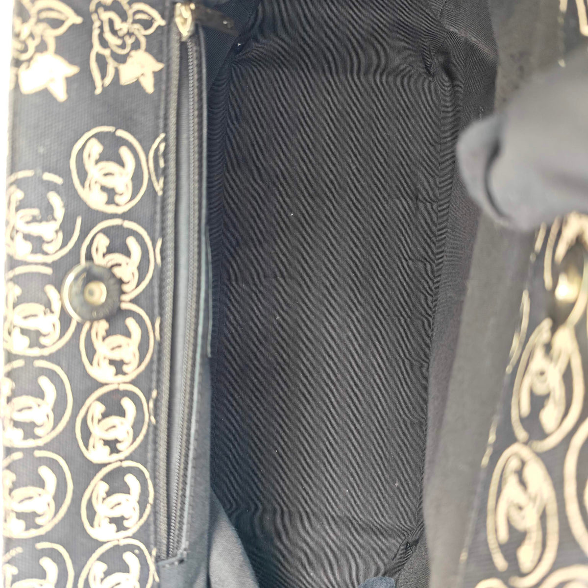Chanel Vintage Printed Canvas Acrylic Chain Tote Bag